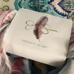 Infinity scarf